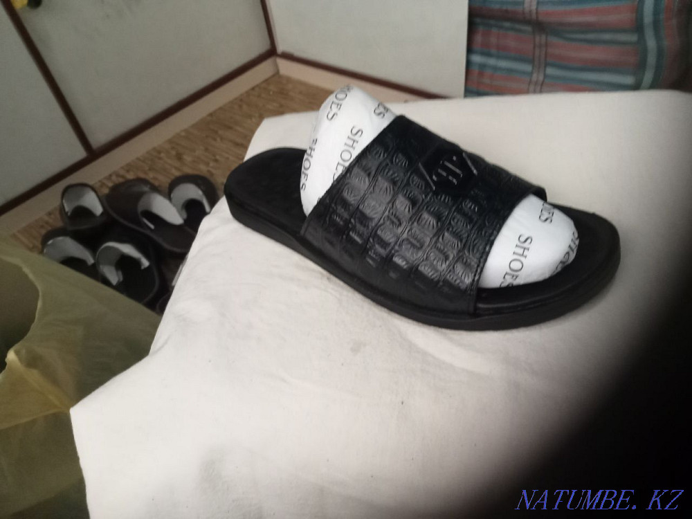 Men's slippers summer leather  - photo 7