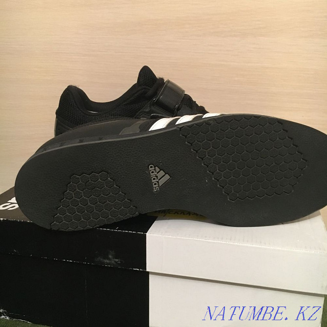 Adidas ауыр атлетінің түпнұсқасы  Астана - изображение 5