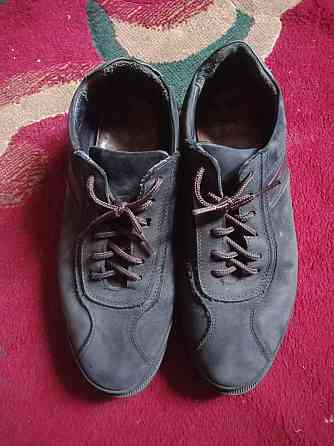 Продам мужскую обувь Qaskeleng