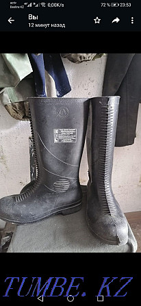 Rubber boots. Shahtinsk - photo 1