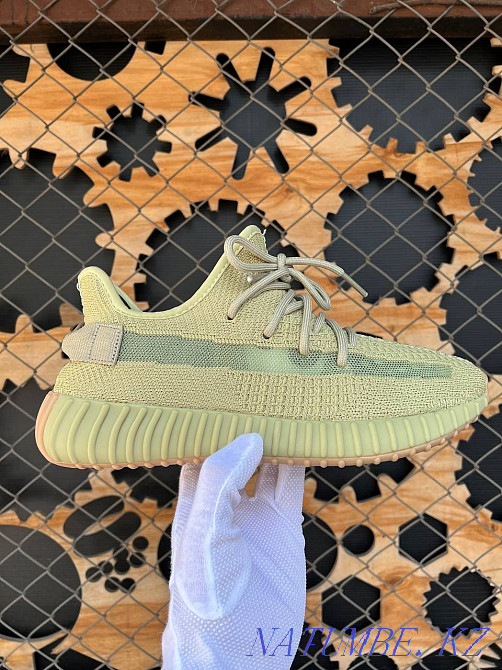 Sneakers ADIDAS YEEZY BOOST 350 V2 originals KASPI RED | KASPI 0-0-12 Almaty - photo 6