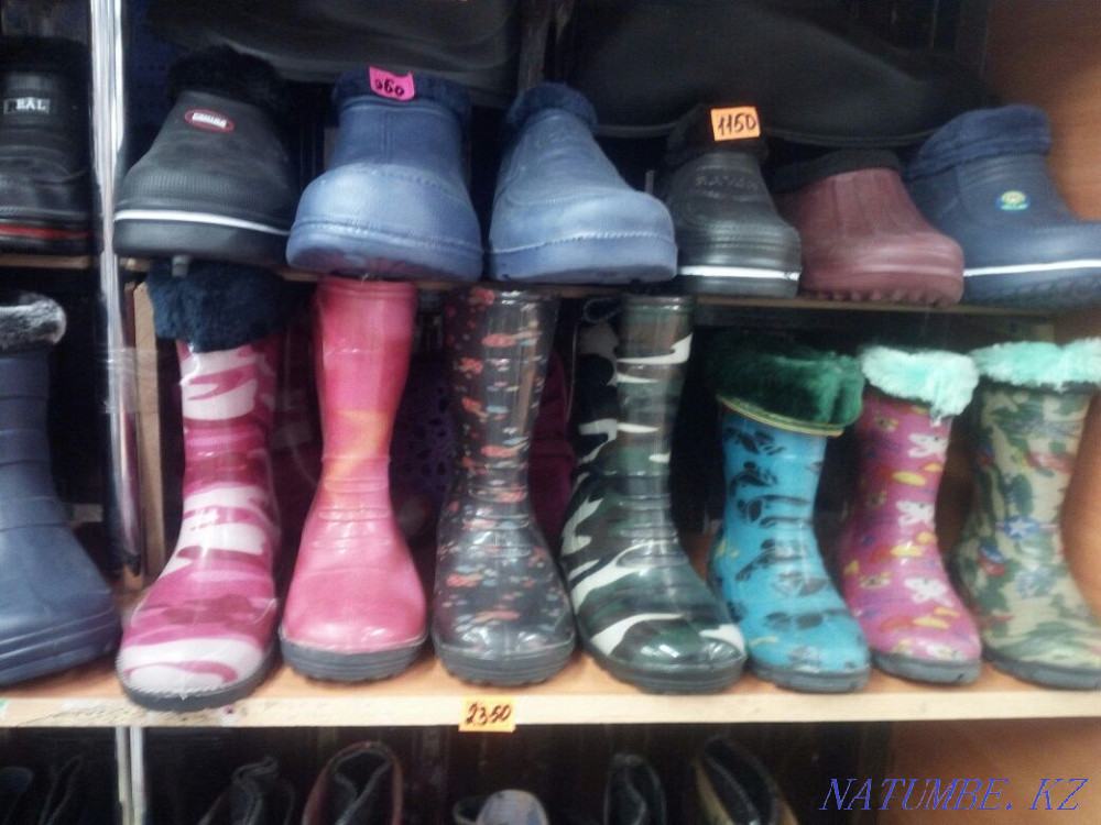 Rubber boots warmed. Kokshetau - photo 7