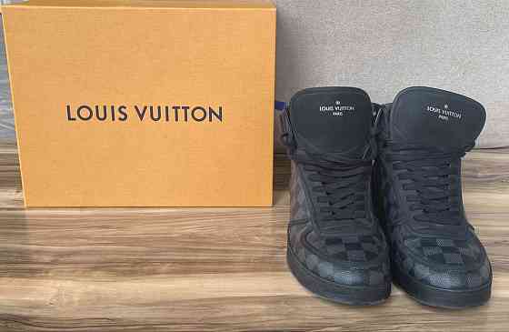 Кроссовки Louis Vuitton (Оригинал) Алматы