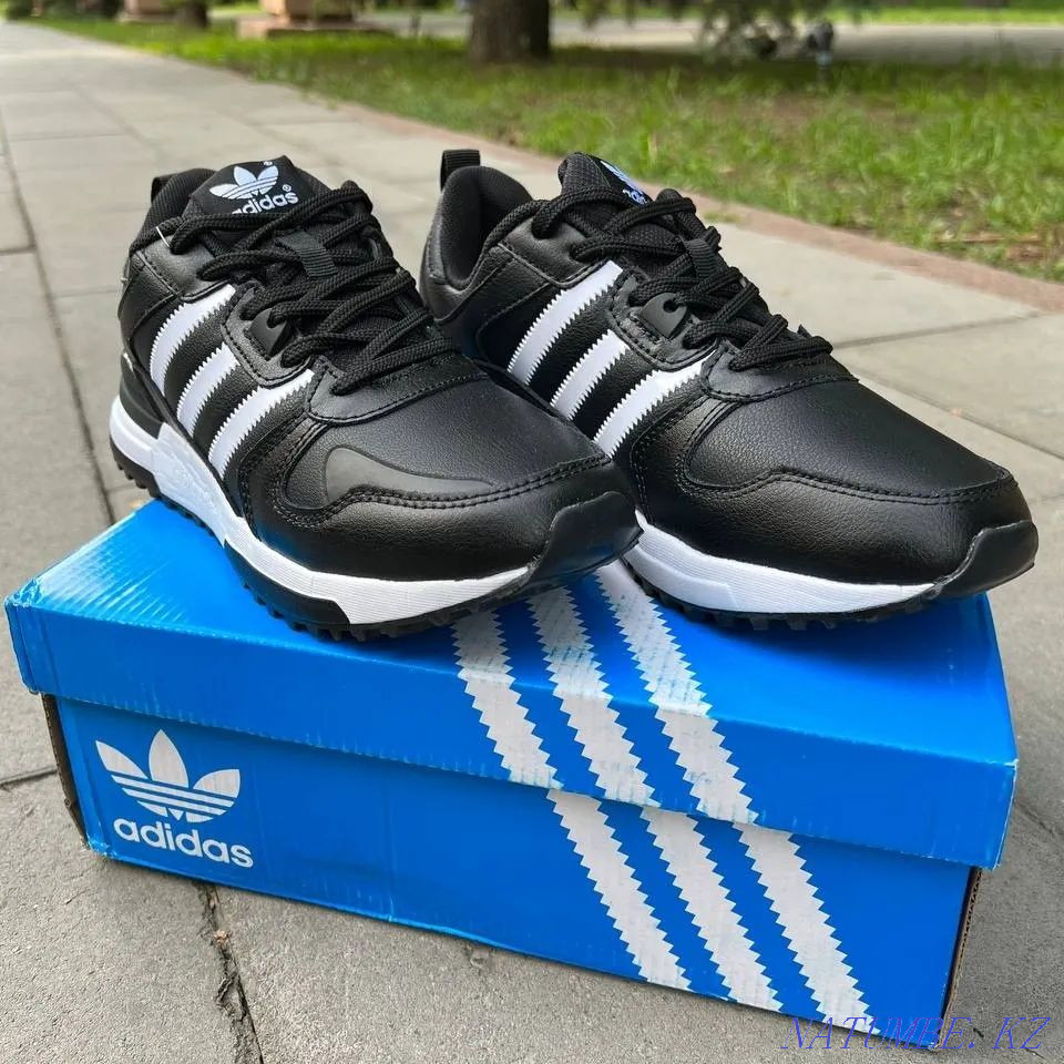 Кроссовки ADIDAS Originals ZX 700 HO KASPI RED | KASPI 0-0-12 Алматы - изображение 8
