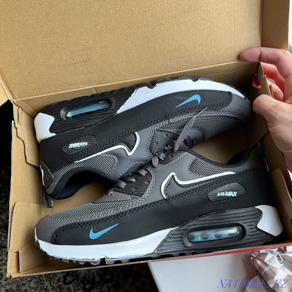 Sneakers Nike AIR MAX 90 new 40-41 sizes. nike air max 90 sneakers in ...