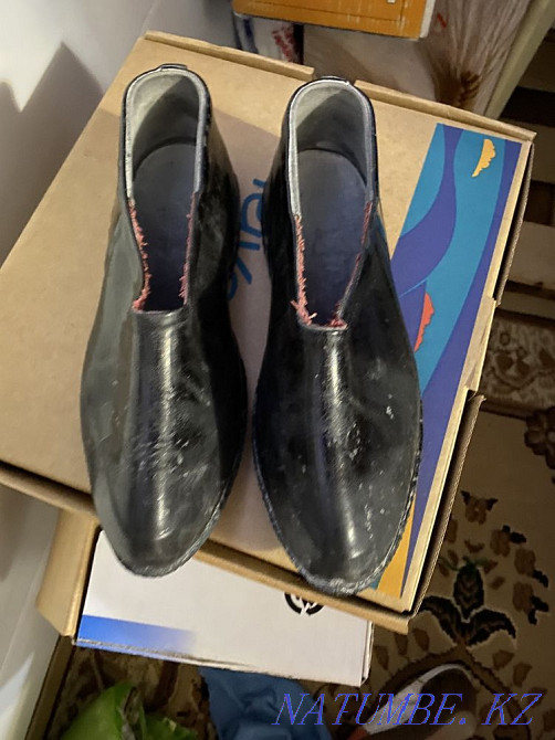 Галоши обувь на весну Астана - изображение 2