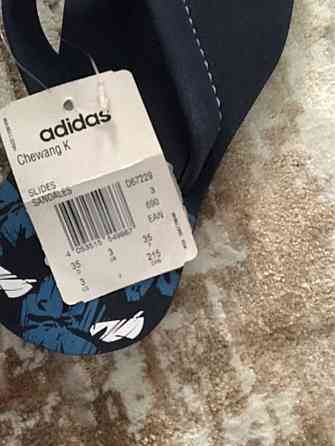 Щлепанцы Adidas Atyrau