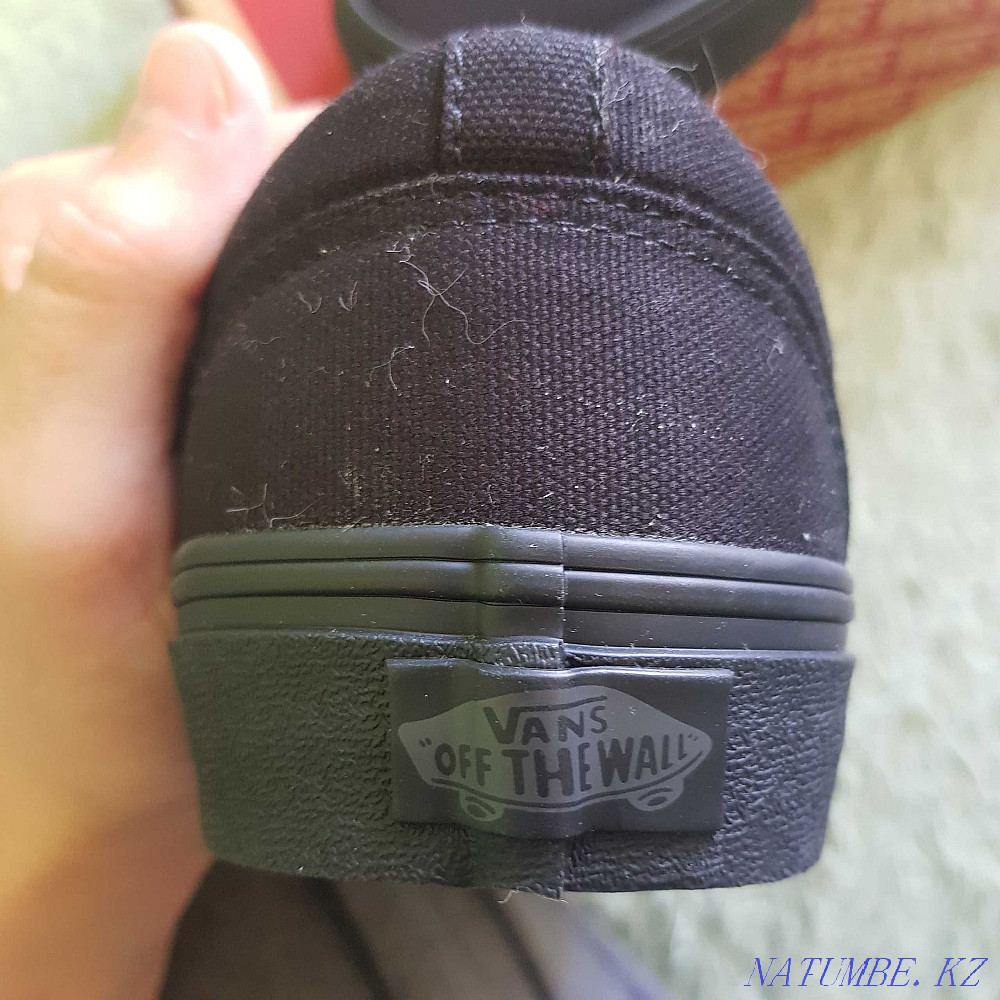 Vans slip-ons for sale Oral - photo 2