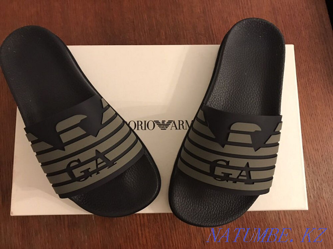 Обувь EMPORIO ARMANI (сланцы) 38-39 размер мужской Алматы - изображение 2