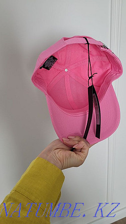 Кепка Karl Lagerfeld Розовая Сарыкамыс - изображение 5