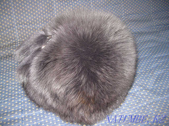 Fur hat (probably a polar fox) Pavlodar - photo 1