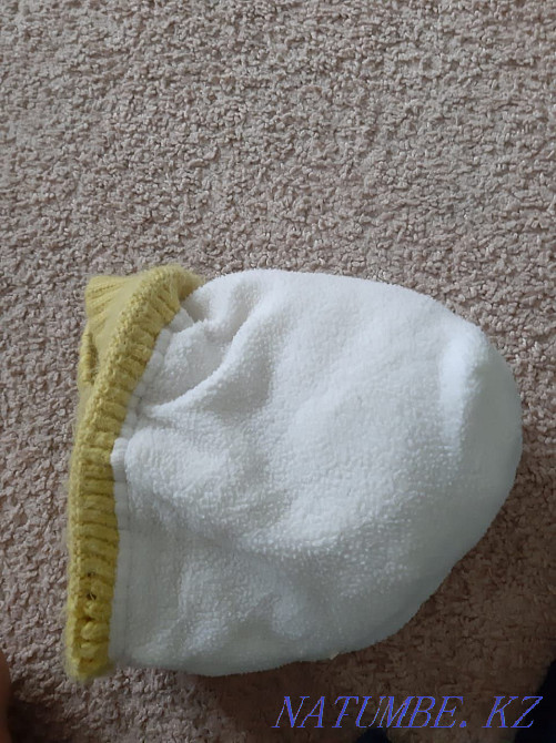 yellow winter hat Astana - photo 2