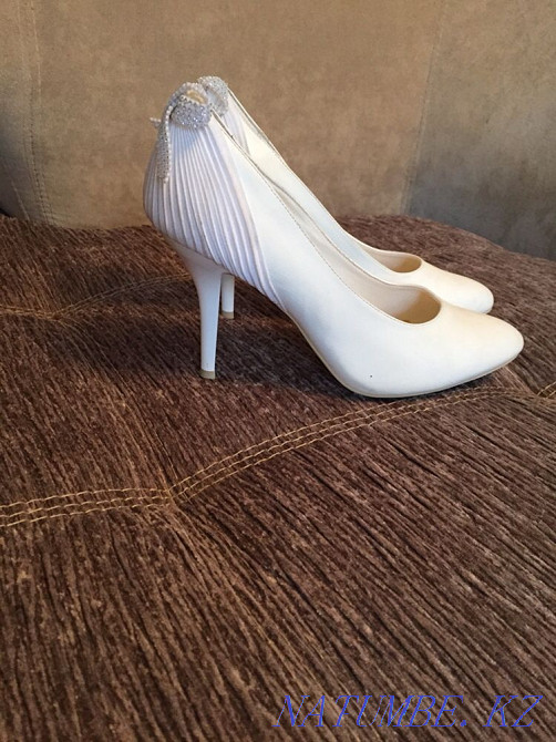 Туфли из Европы 36 размер Болтирик шешен - изображение 4