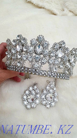 Wedding set "tiara and earrings"  - photo 1