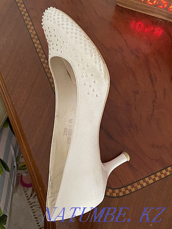 Sell wedding shoes Pavlodar - photo 3