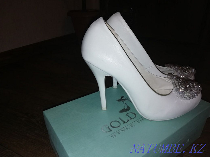 Sell wedding shoes Мичуринское - photo 2