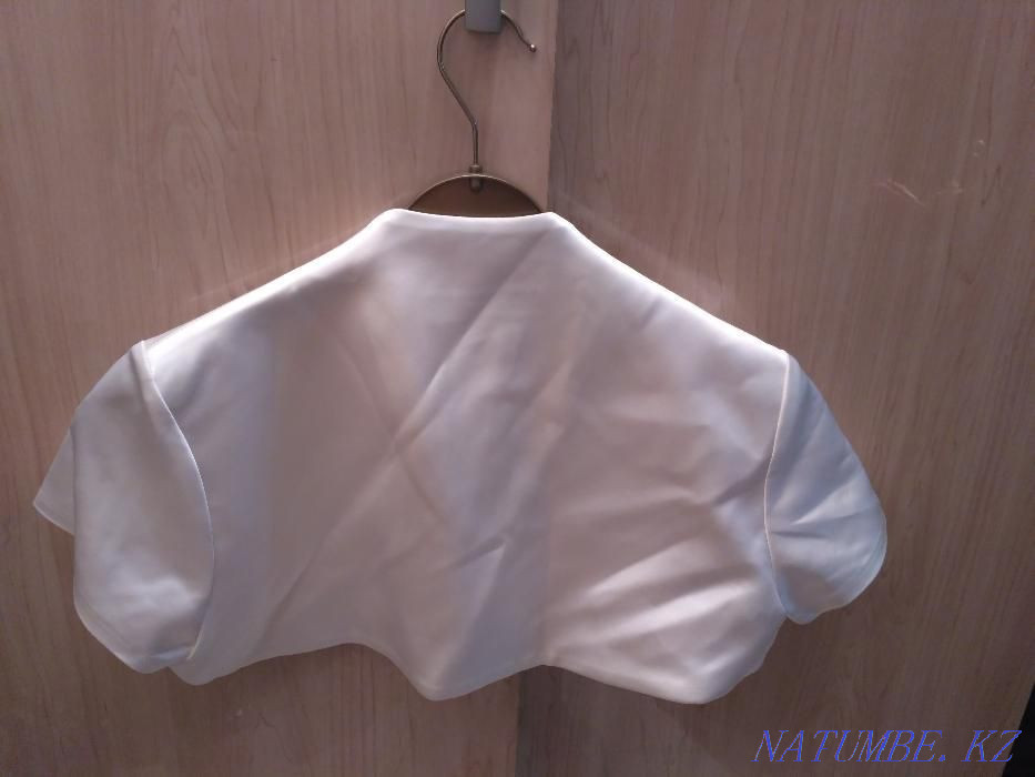 Накидка баллеро из дорого атласа Астана - изображение 2