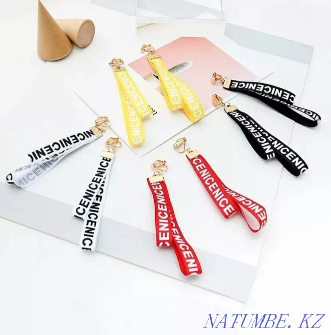 DISCOUNTS!!! Bijouterie for 750 tenge Semey - photo 1