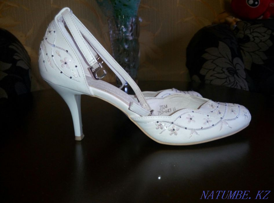 Свадебные туфли Нуркен - изображение 1