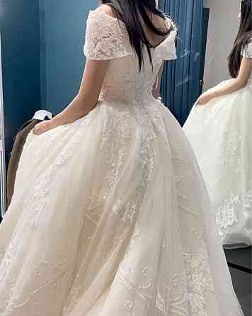 Итальянское свадебное платье бренда Demetrios Алматы