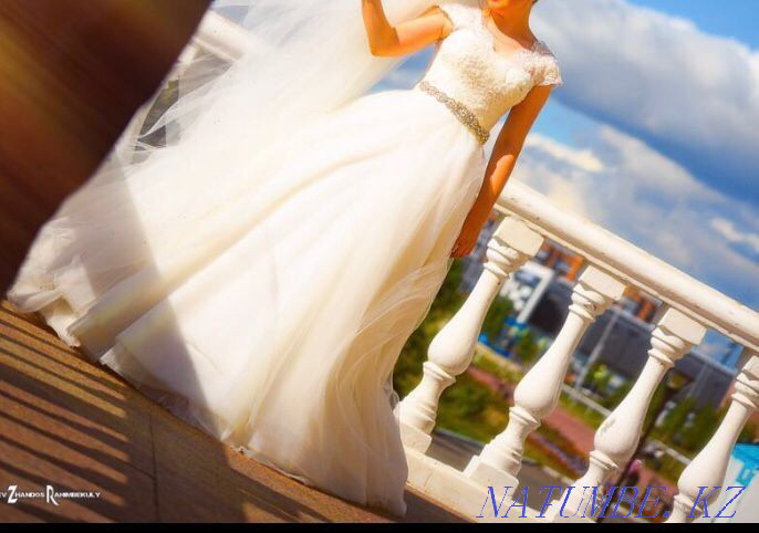 Продам свадебное платье Астана - изображение 2