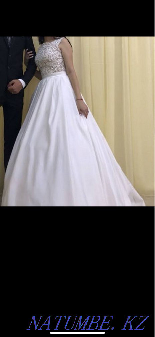 Wedding dress and cape with ornaments Oral - photo 5