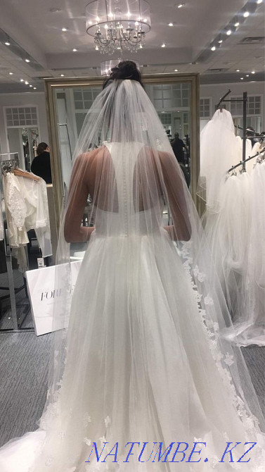 Продаю свадебное платье от Vera Wang Алматы - изображение 2