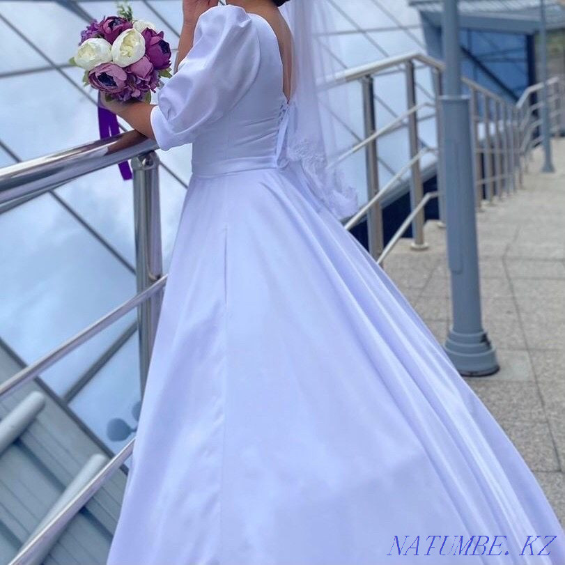 I sell a wedding dress Semey - photo 1