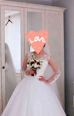 Продается шикарное свадебное платье! Караганда