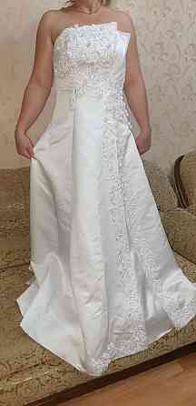 Свадебное платье,модное,стильное,нарядное Almaty