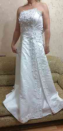 Свадебное платье,модное,стильное,нарядное Almaty