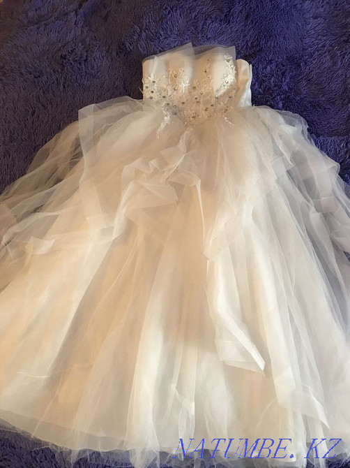 Жаңа тамаша үйлену көйлегін сатыңыз  Қарағанды - изображение 1