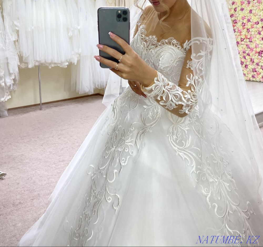 Продам свадебное платье  - изображение 1