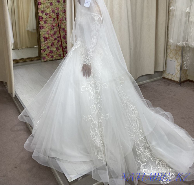 Sell wedding dress Нура - photo 5