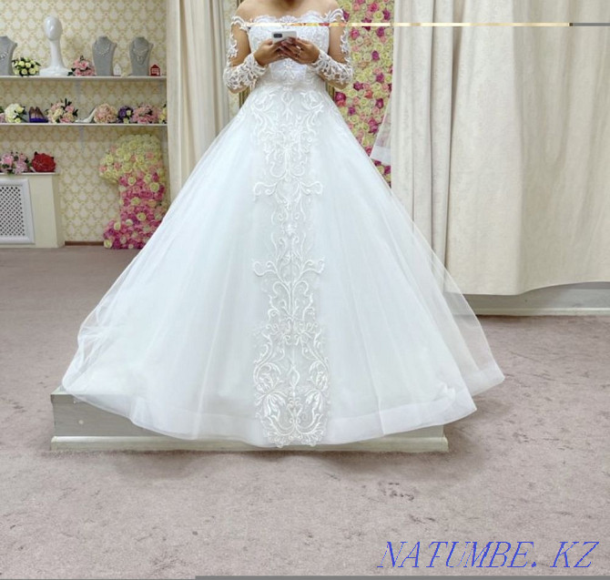 Sell wedding dress Нура - photo 2