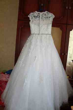 Новое свадебное платье Aqtau
