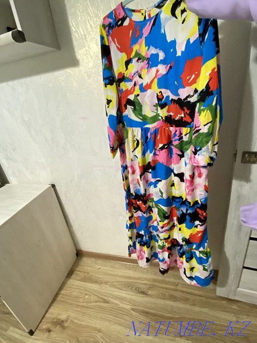 Продам 2 платья Отеген батыра - изображение 1