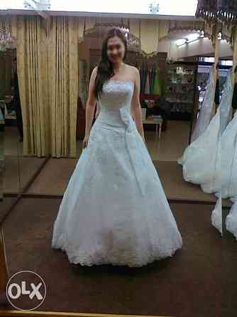 продаю красивое свадебное платье  Қарағанды