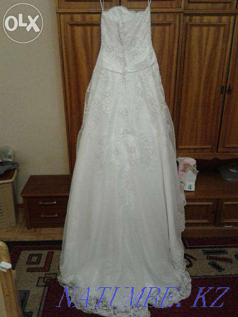 продаю красивое свадебное платье Караганда - изображение 3