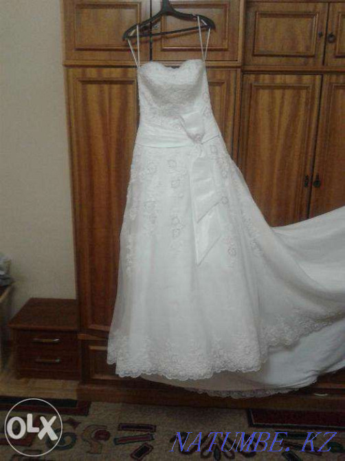 продаю красивое свадебное платье Караганда - изображение 2