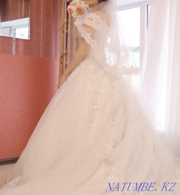 Свадебное платье Мухаметжан Туймебаева - изображение 2