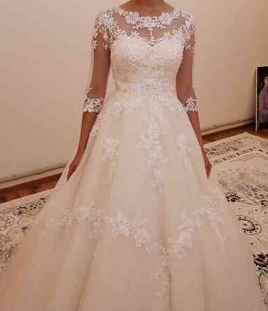 Продается свадебное платье Аксай