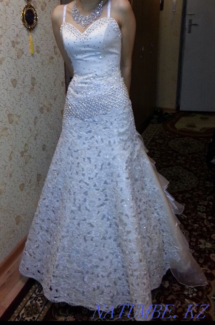 Свадебное платье Усть-Каменогорск - изображение 1
