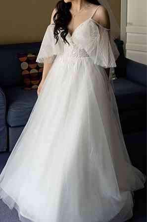 Продам модное свадебное платье Astana