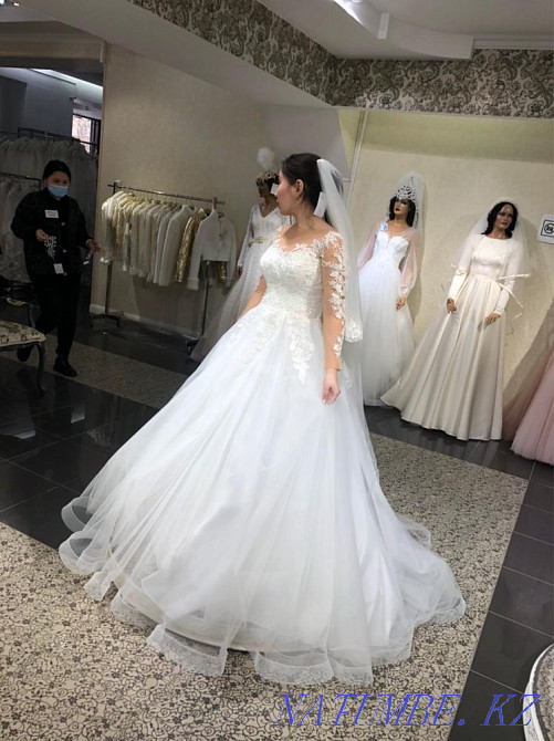 Продам Свадебное Платье Уральск - изображение 1