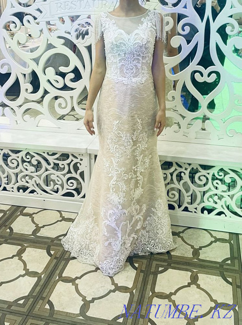 Продам свадебное платье Алматы - изображение 2