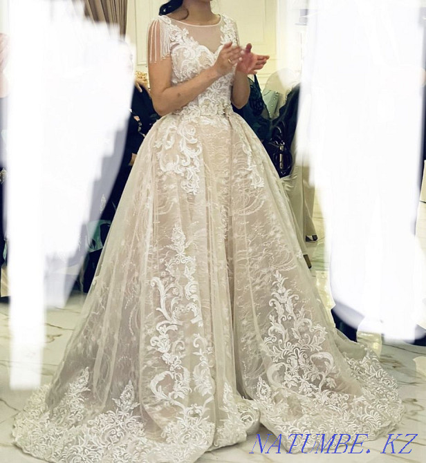 Продам свадебное платье Алматы - изображение 1