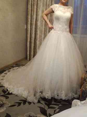 Свадебное платье 20 000 тенге. Торг  Қарағанды