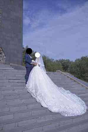 Шикарное свадебное платье цвета Айвори Karagandy