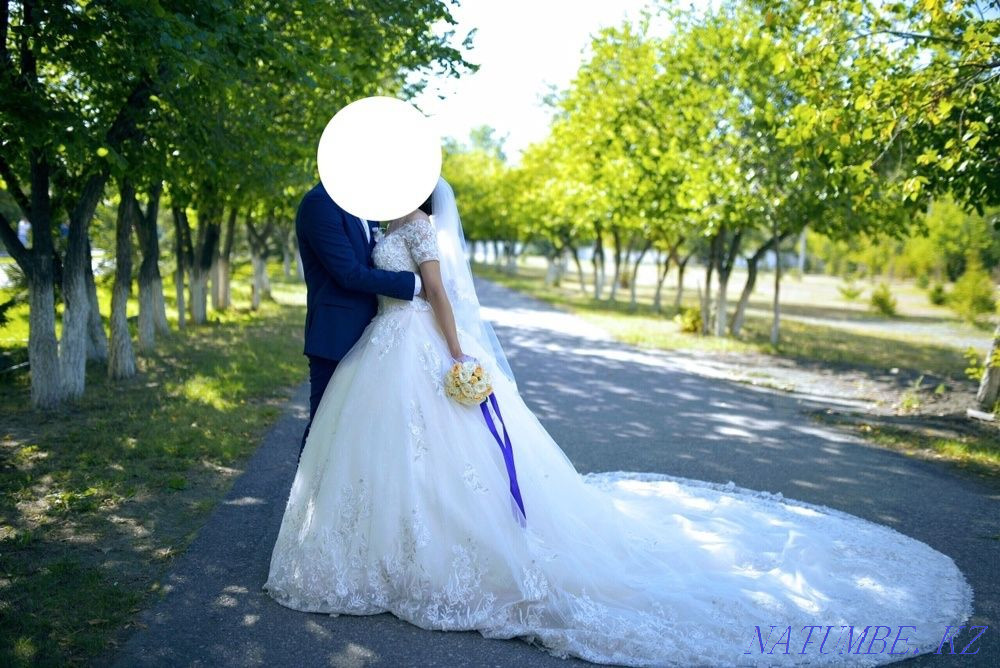 Gorgeous ivory wedding dress Karagandy - photo 7